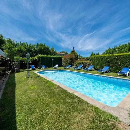 Quinta Do Carvalhal Alojamento, Penafiel Дом отдыха Irivo