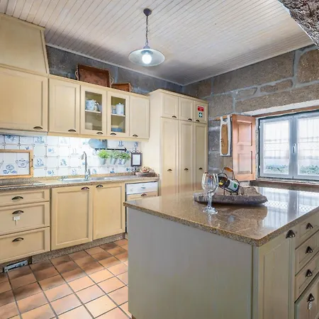 Quinta Do Carvalhal Alojamento, Penafiel